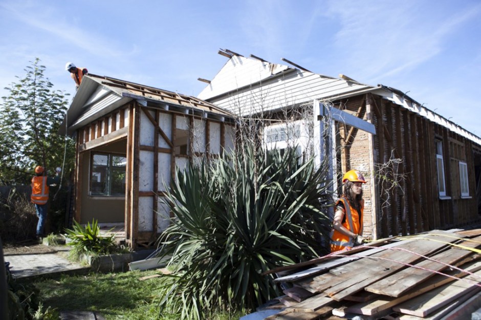 25. Admirals Way bones